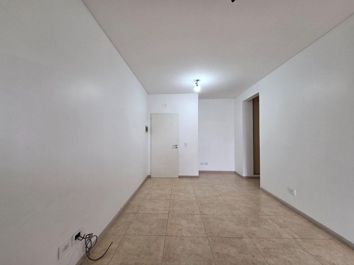 Foto de VENTA DEPARTAMENTO 3 AMBIENTES MACONDA X QUILMES, imagen 4