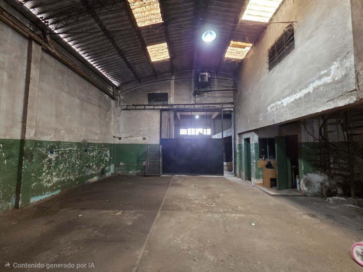 Foto de VENTA GALPON EN SOLANO, imagen 3