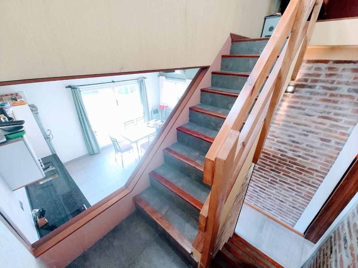Foto de Casa 5 amb en Quilmes Oeste c patio ACEPTA PERMUTA, imagen 5