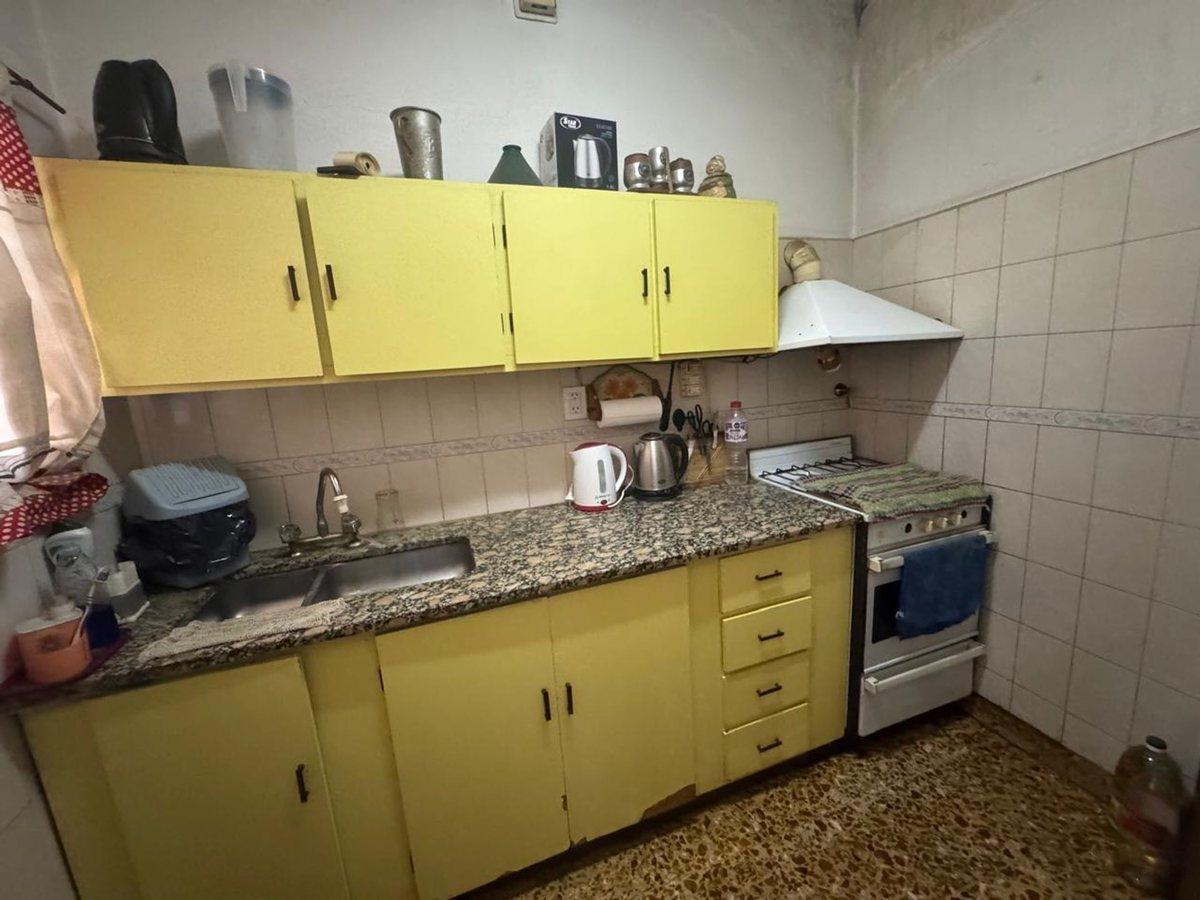 Foto de Casa en venta Berazategui 4 ambientes, imagen 2