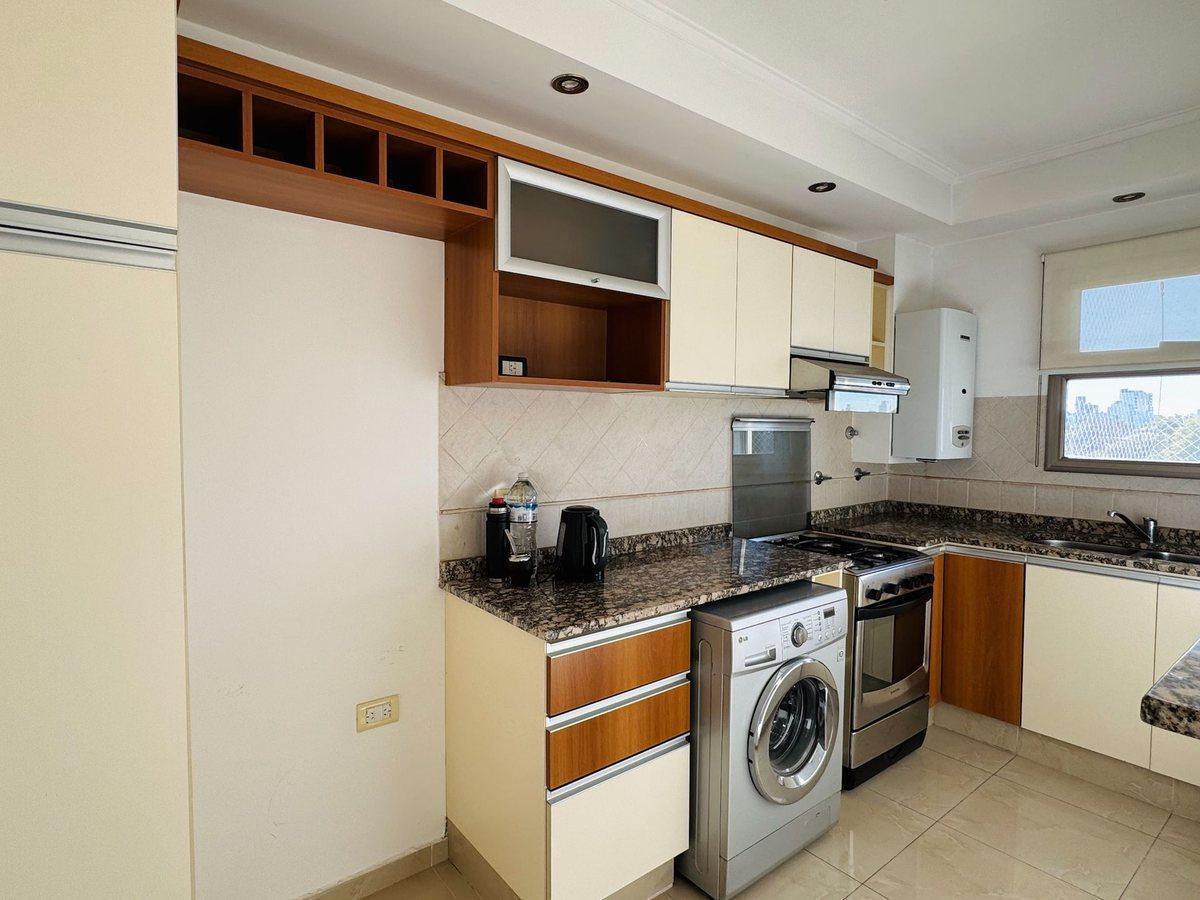 Foto de VENTA DEPARTAMENTO 3 AMBIENTES C/COCHERA EN BERNAL, imagen 2