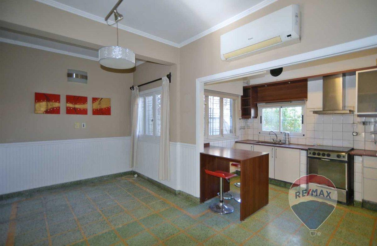 Foto de VENTA CASA 3 DORMITORIOS Y GARAGE APTO CREDITO, imagen 2