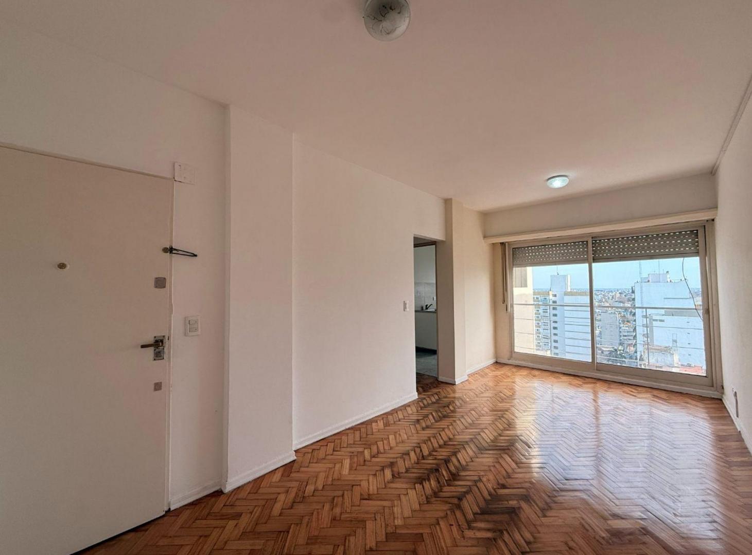 Foto de VENTA MONOAMBIENTE QUILMES CENTRO, imagen 1