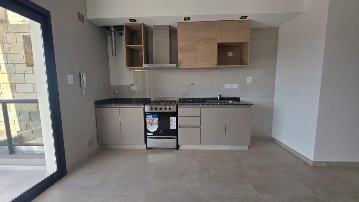 Foto de VENTA DEPTO A ESTRENAR QUILMES CON COCHERA, imagen 4