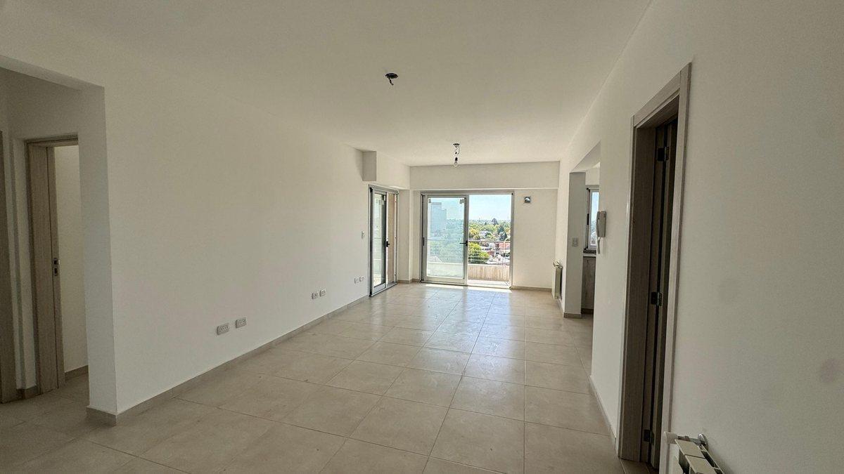 Foto de VENTA DEPARTAMENTO 2 AMB FLORENCIO VARELA, imagen 3