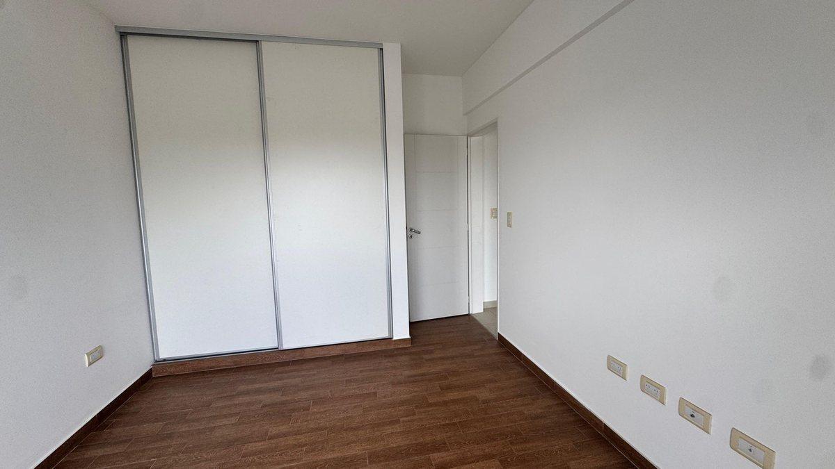 Foto de VENTA DEPARTAMENTO 3 AMB FLORENCIO VARELA, imagen 5