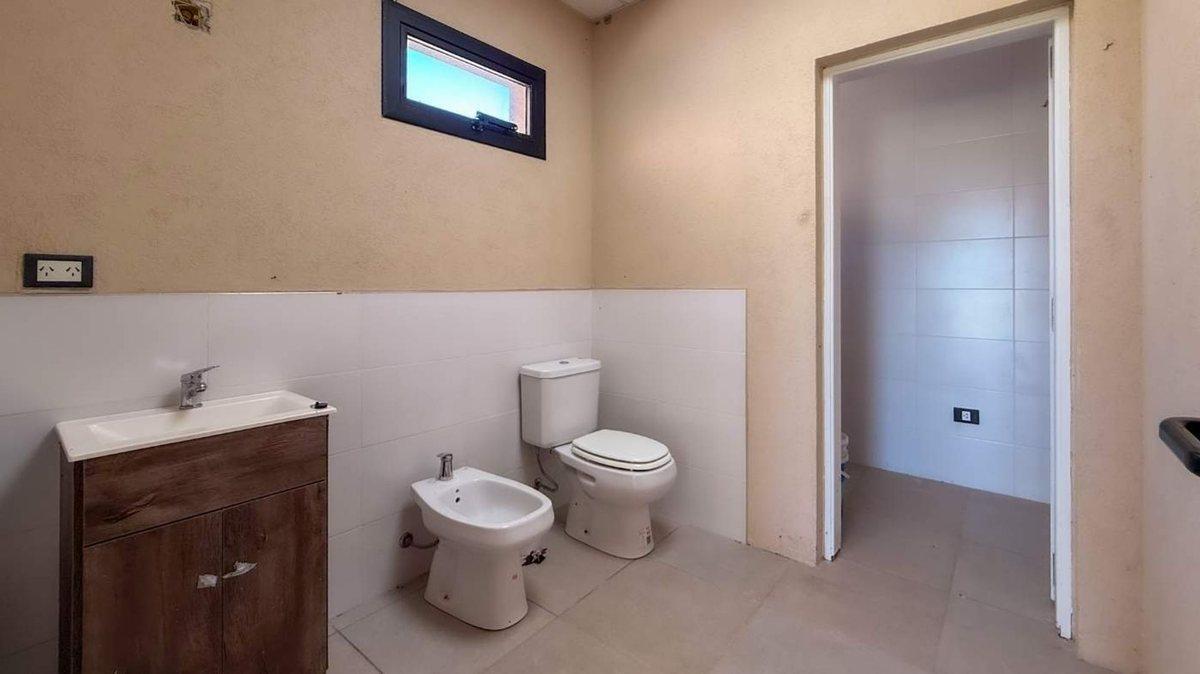 Foto de Venta casa Chascomus 6 ambientes Pileta, imagen 3