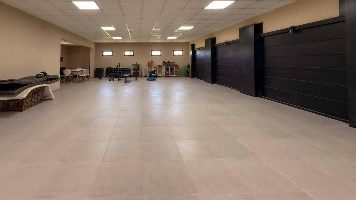 Foto de Venta casa Chascomus 6 ambientes Pileta, imagen 5