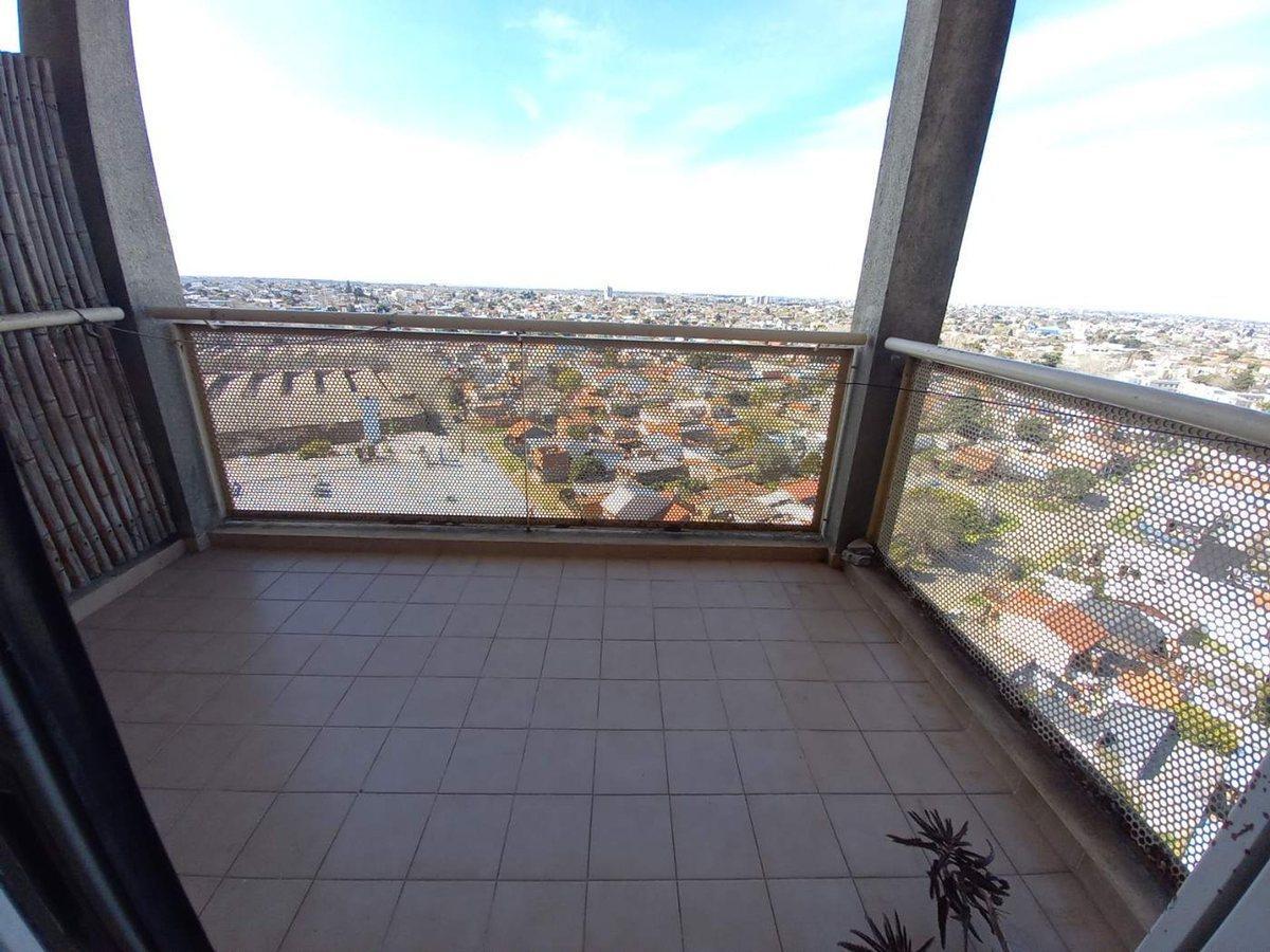 Foto de VENTA DE DEPARTAMENTO 3 AMB EN QUILMES APTO CRED., imagen 4
