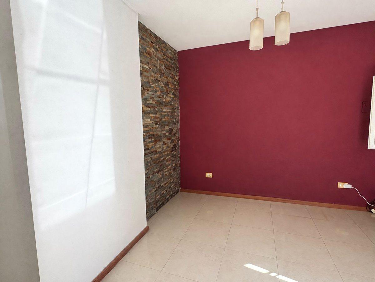 Foto de PH TIPO CASA 4 AMB Y PATIO BARRANCAS DE QUILMES, imagen 2