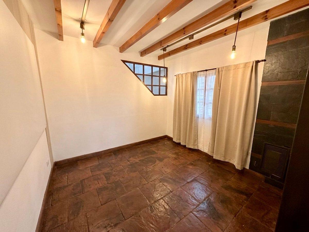 Foto de Venta Casa 3 amb + altillo + cochera Quilmes Oeste, imagen 5