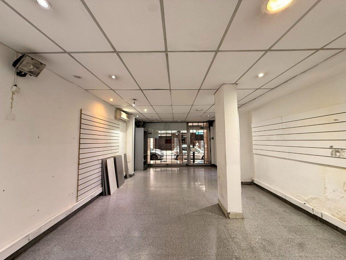 Foto de VENTA LOCAL COMERCIAL RECOLETA FACUl. ODONTOLOGIA, imagen 2