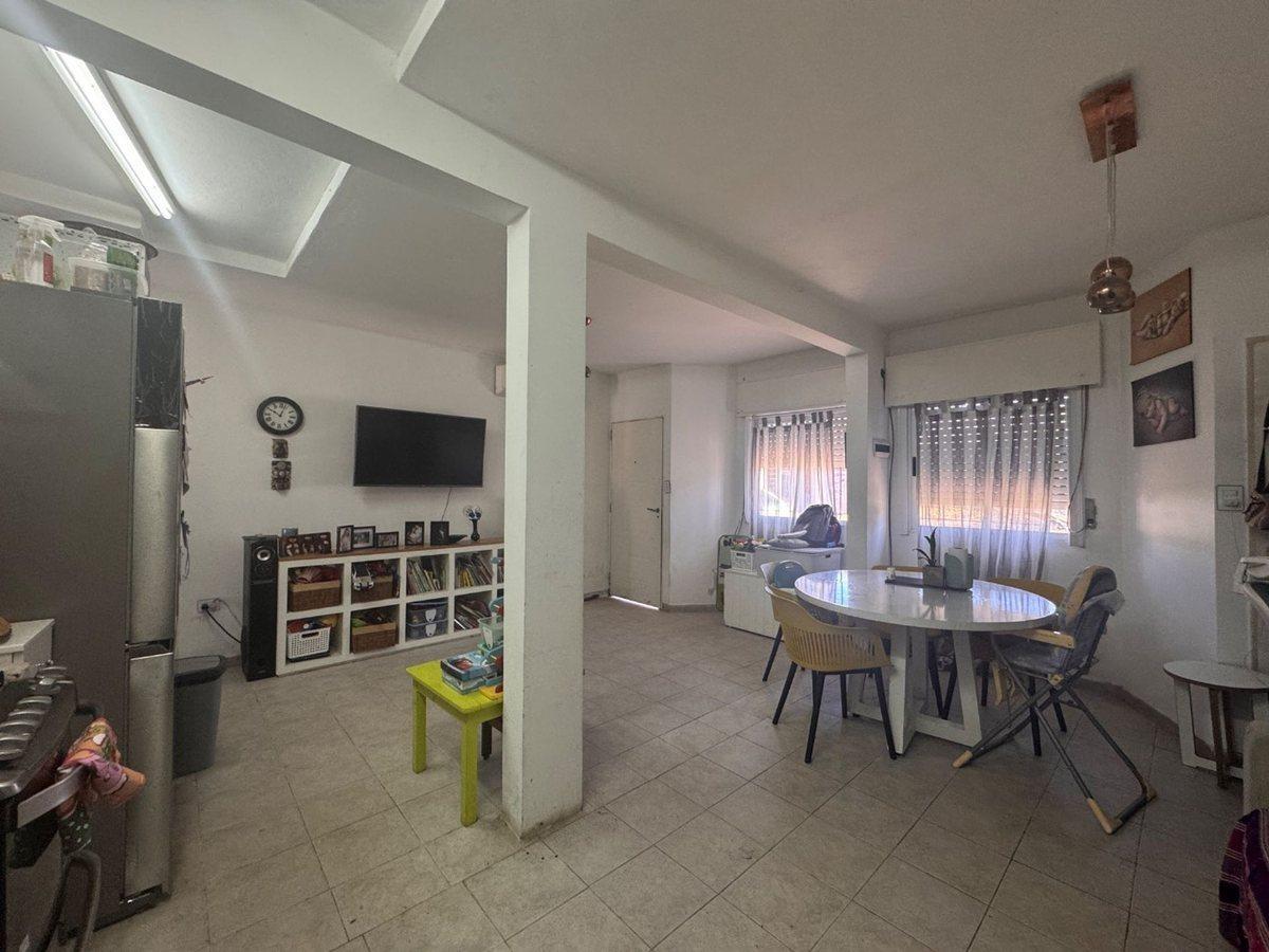 Foto de VENTA DE LOTE EN QUILMES, imagen 2