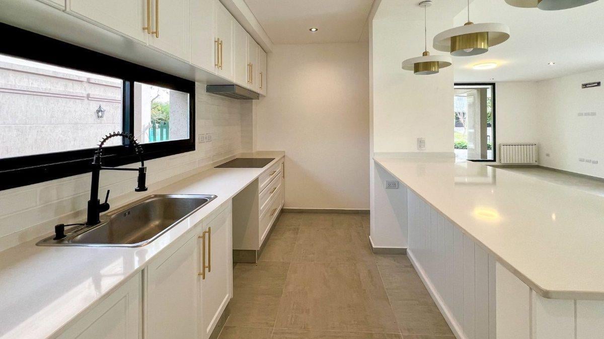 Foto de VENTA CASA 4 AMBIENTES FINCAS DE HUDSON, imagen 4