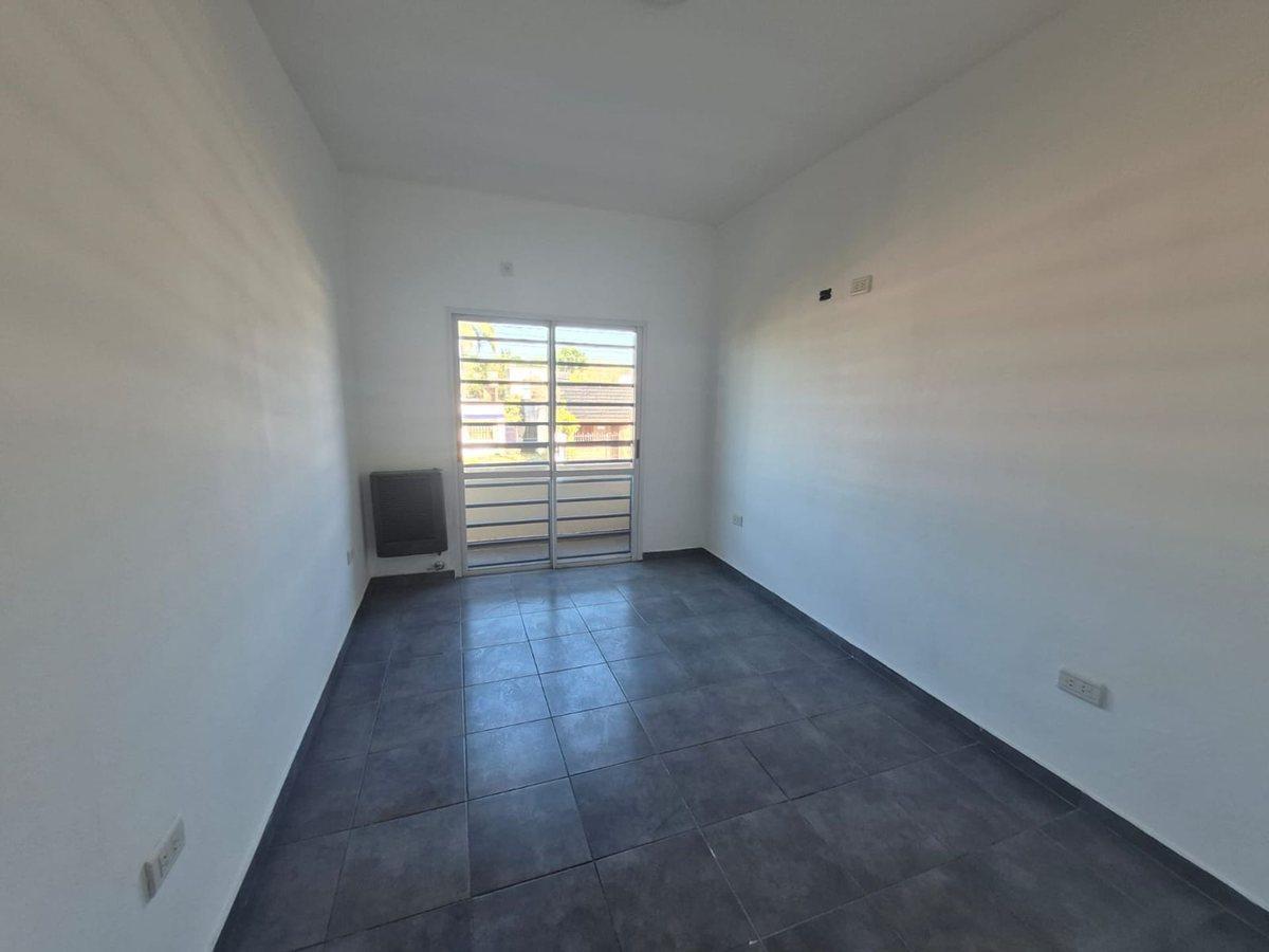 Foto de Departamento Berazategui Centro Apto Crédito, imagen 5