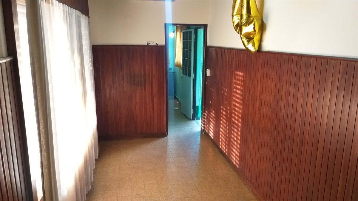 Foto de VENTA CASA 3 AMBIENTES COCHERA QUILMES, imagen 4