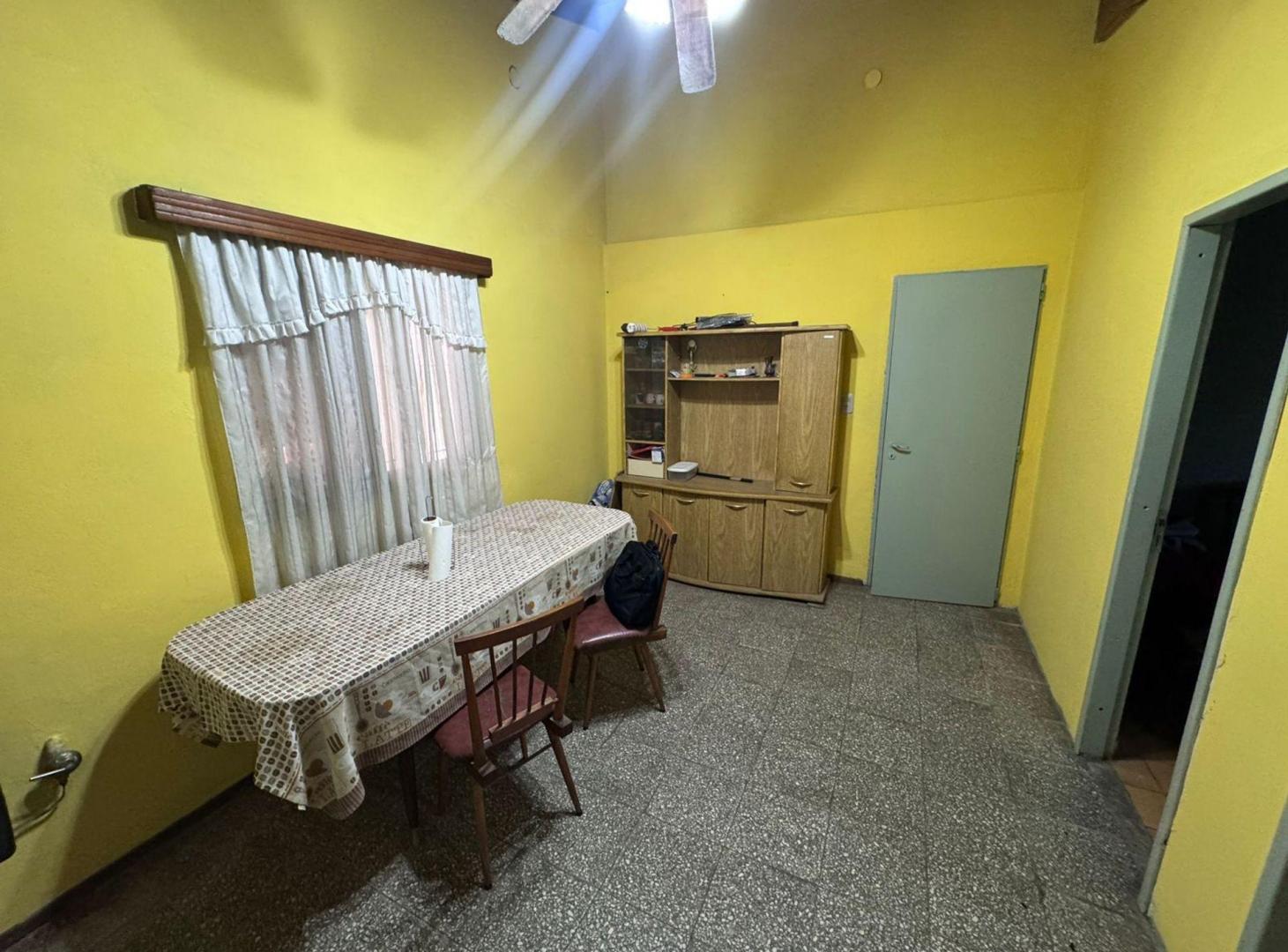 Foto de Venta De Lote Casa de 4 Ambientes en Berazategui, imagen 3