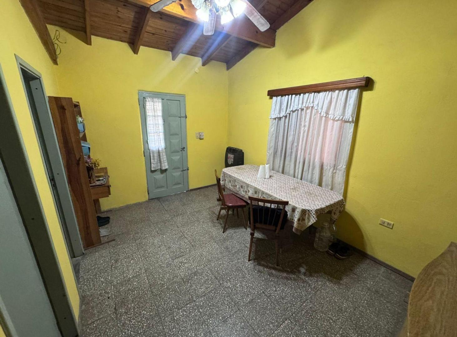 Foto de Venta De Lote Casa de 4 Ambientes en Berazategui, imagen 4