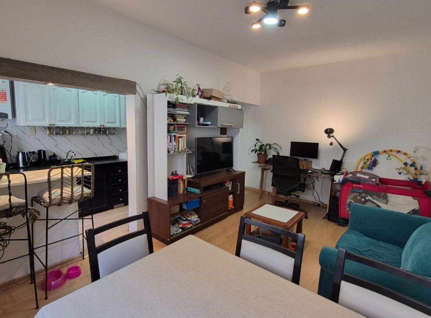Foto de Venta Departamento 3 Ambientes en Wilde Centro, imagen 1