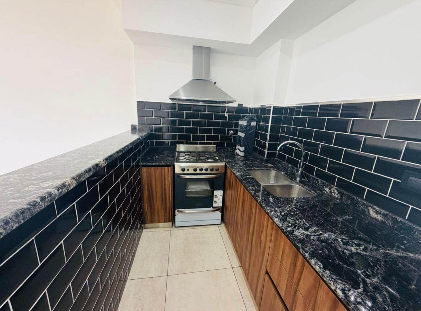 Foto de VENTA DEPTO 2 AMBIENTES CON COCHERA APTO CREDITO, imagen 3