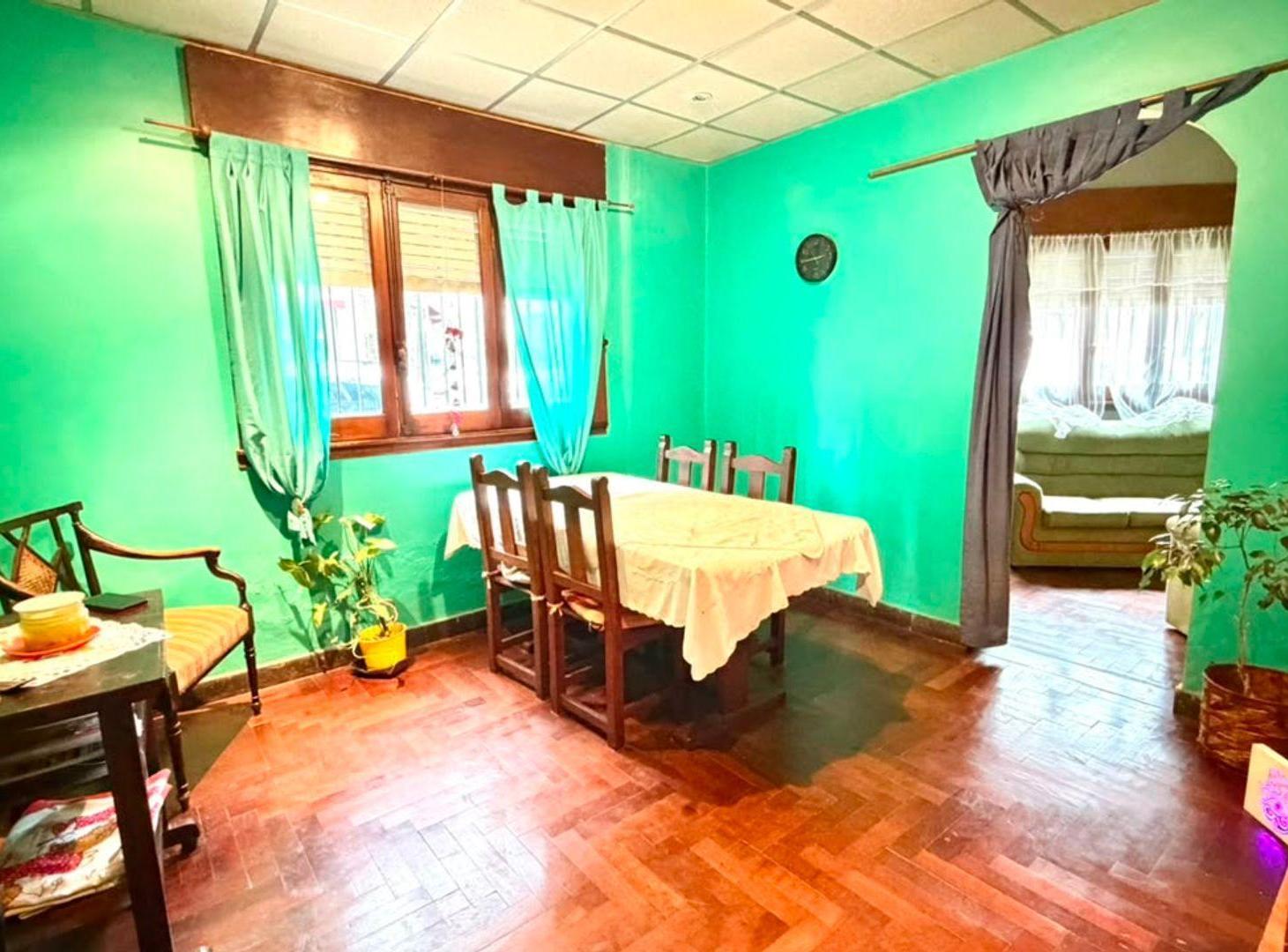 Foto de VENTA CASA MULTIFAMILIAR EN QUILMES OESTE, imagen 4