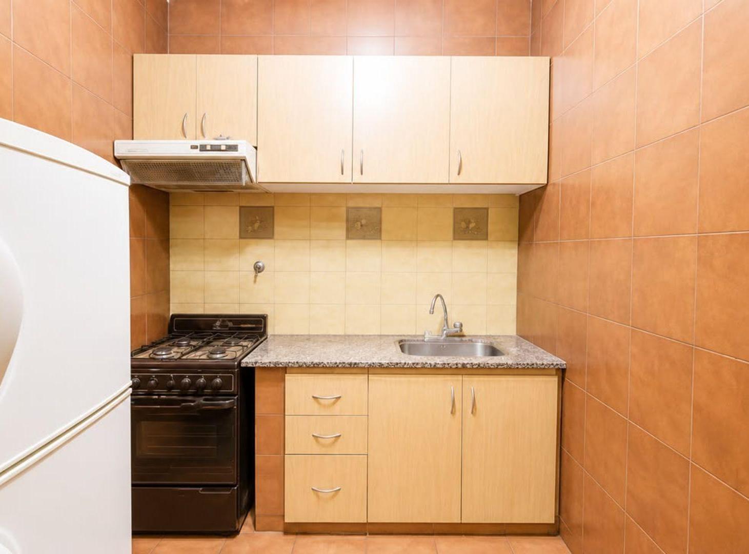 Foto de VENTA CASA MULTIFAMILIAR EN QUILMES OESTE, imagen 1