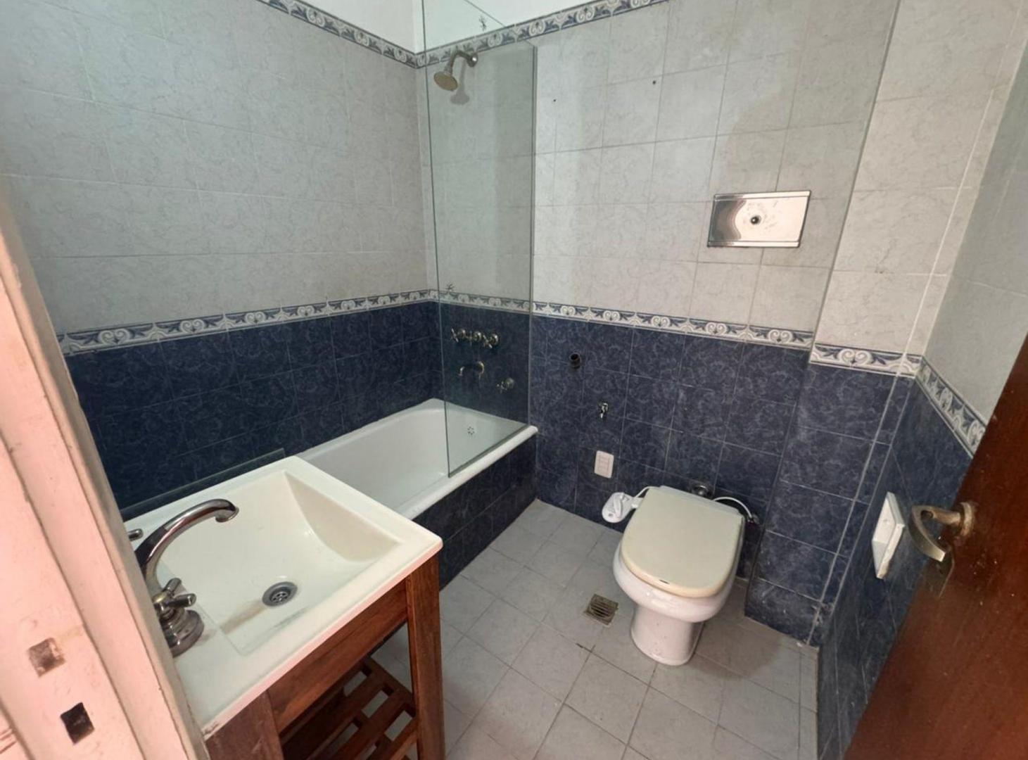 Foto de ALQUILER DEPARTAMENTO 2 AMBIENTES EN OLIVOS, imagen 4