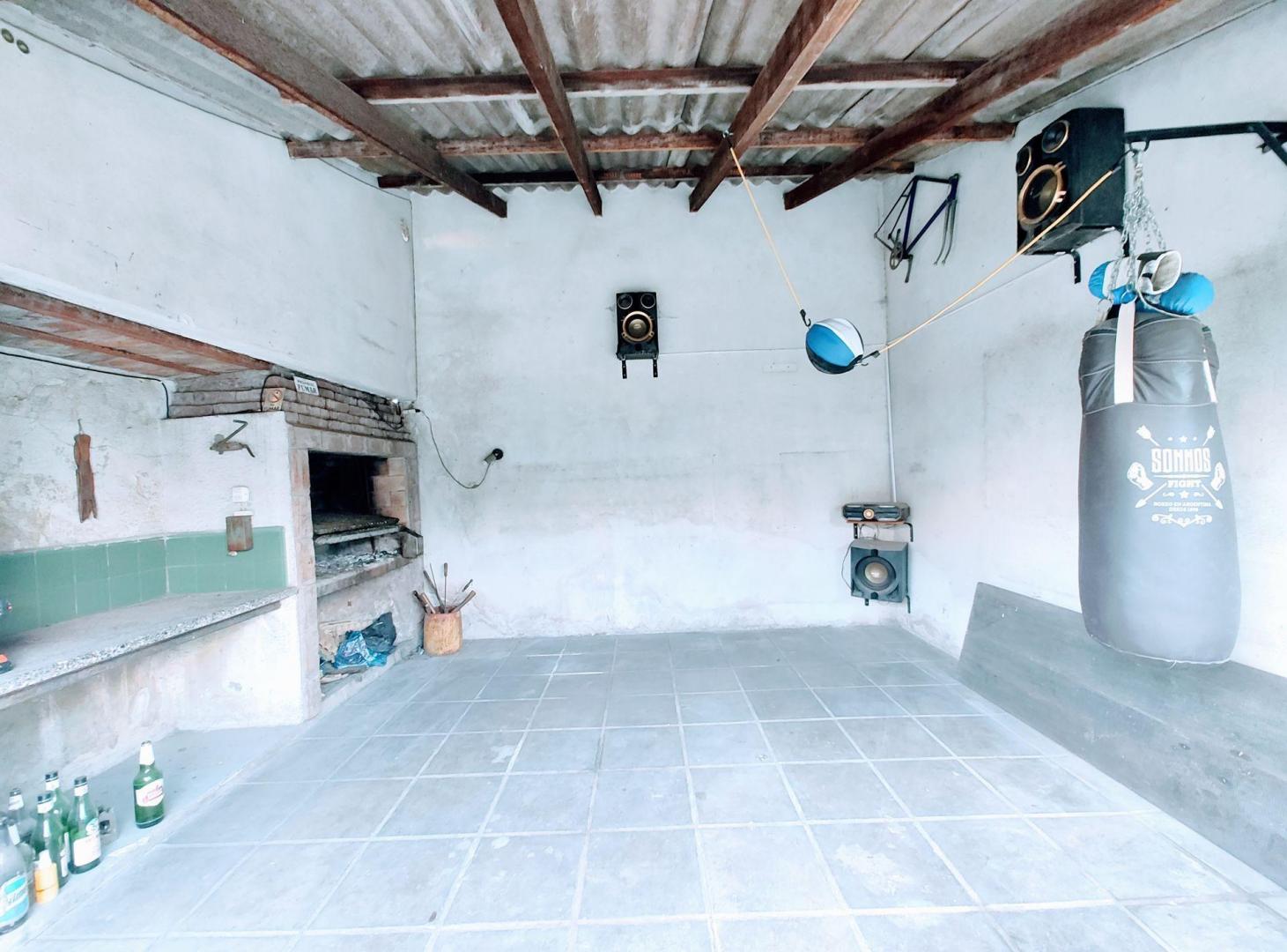 Foto de Venta casa con patio en Quilmes Oeste, imagen 4