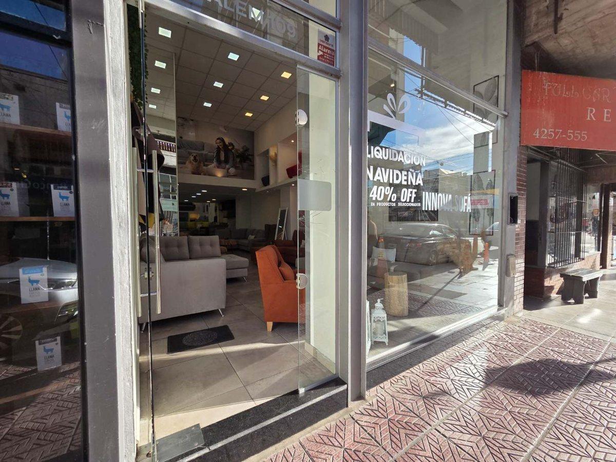 Foto de VENTA LOCAL EN QUILMES CENTRO, imagen 2