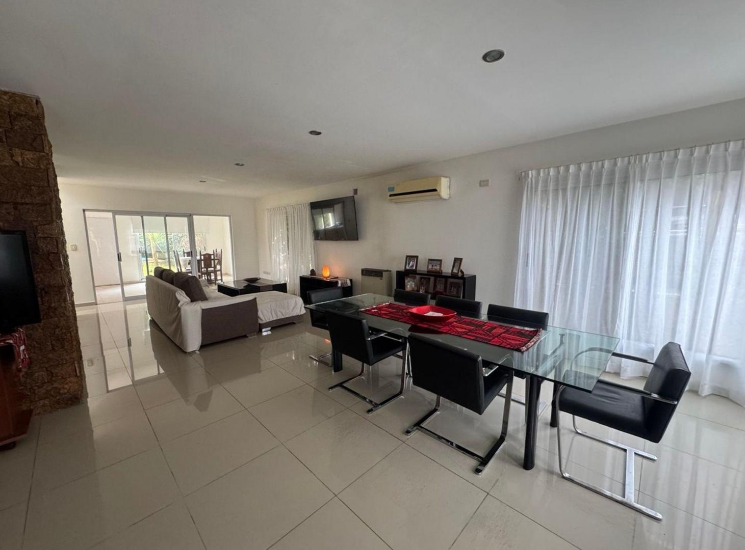 Foto de CASA EN VENTA 4 AMBIENTES | ALTOS DE HUDSON I, imagen 2