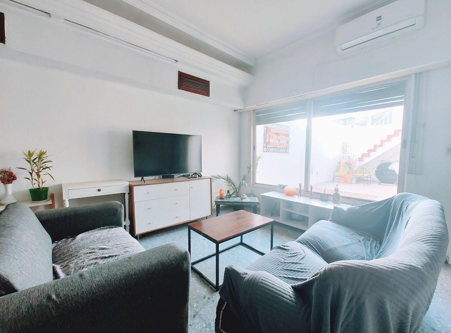 Foto de Venta Ph t/ casa 3 amb con patio y coch en Quilmes, imagen 2