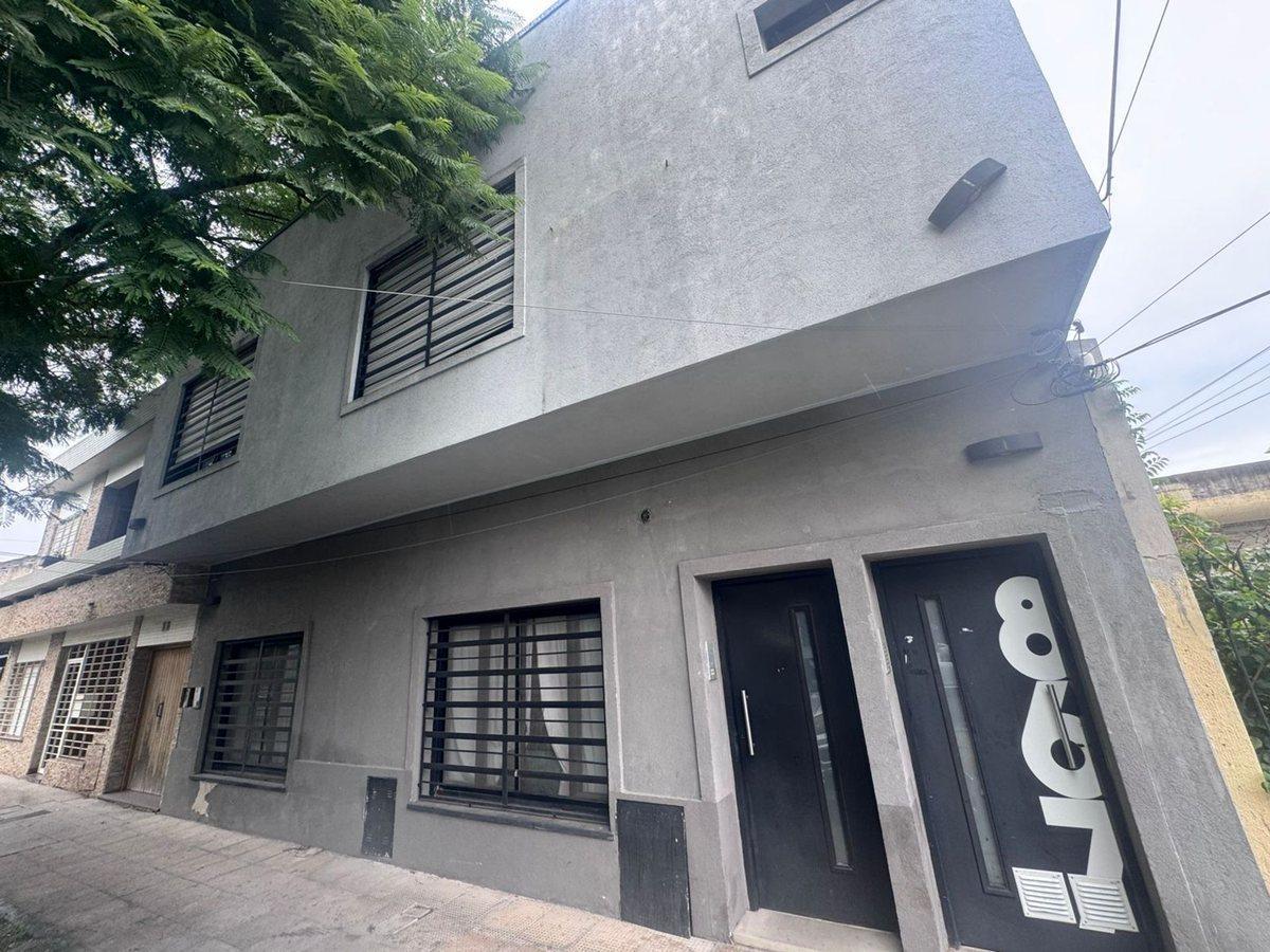 Foto de Venta PH Refaccionado Nuevo 2 ambientes Quilmes, imagen 5