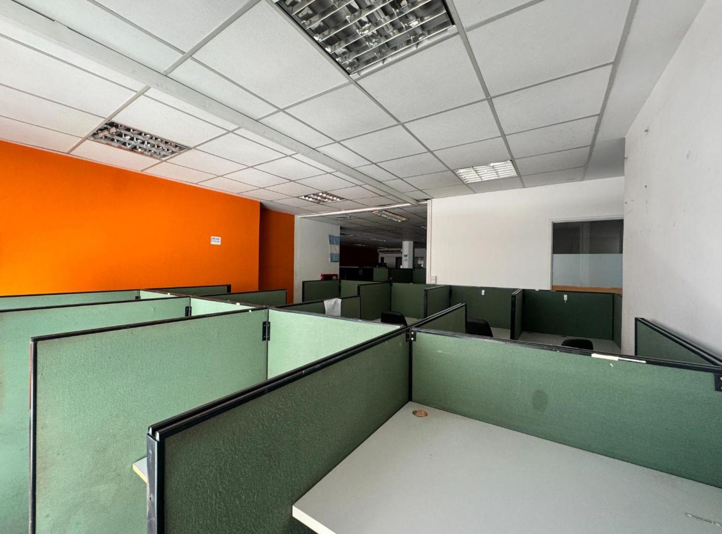 Foto de OFICINA EN ALQUILER EN MICROCENTRO, imagen 1