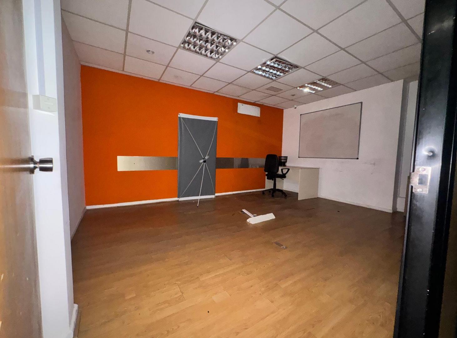 Foto de OFICINA EN ALQUILER EN MICROCENTRO, imagen 5
