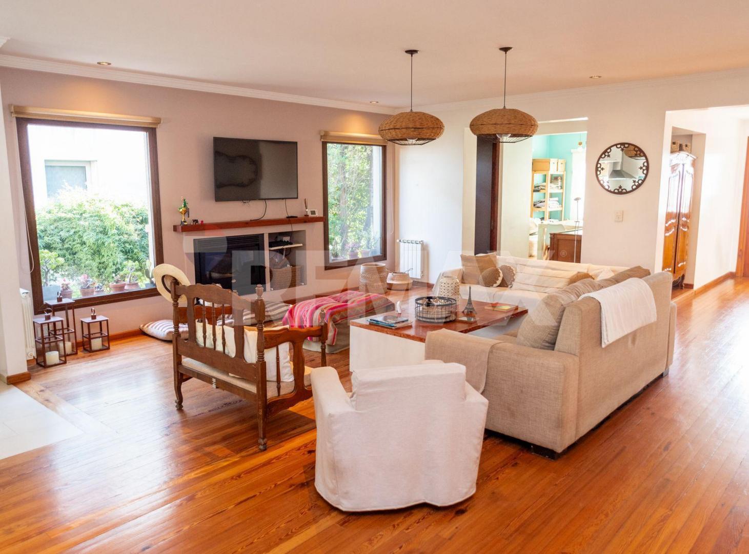 Foto de ALQUILER CASA 4 AMBIENTES CON PILETA LOS TRONCOS, imagen 3