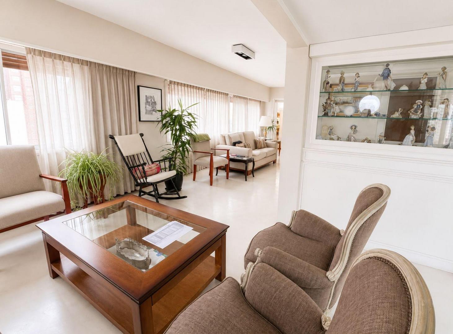 Foto de VENTA DPTO 4 AMB QUILMES CENTRO CON COCHERA, imagen 1