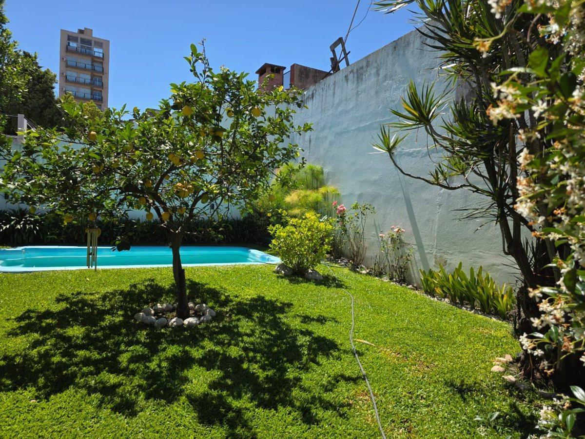 Foto de VENTA CASA 3 AMB CON PILETA QUILMES, imagen 3