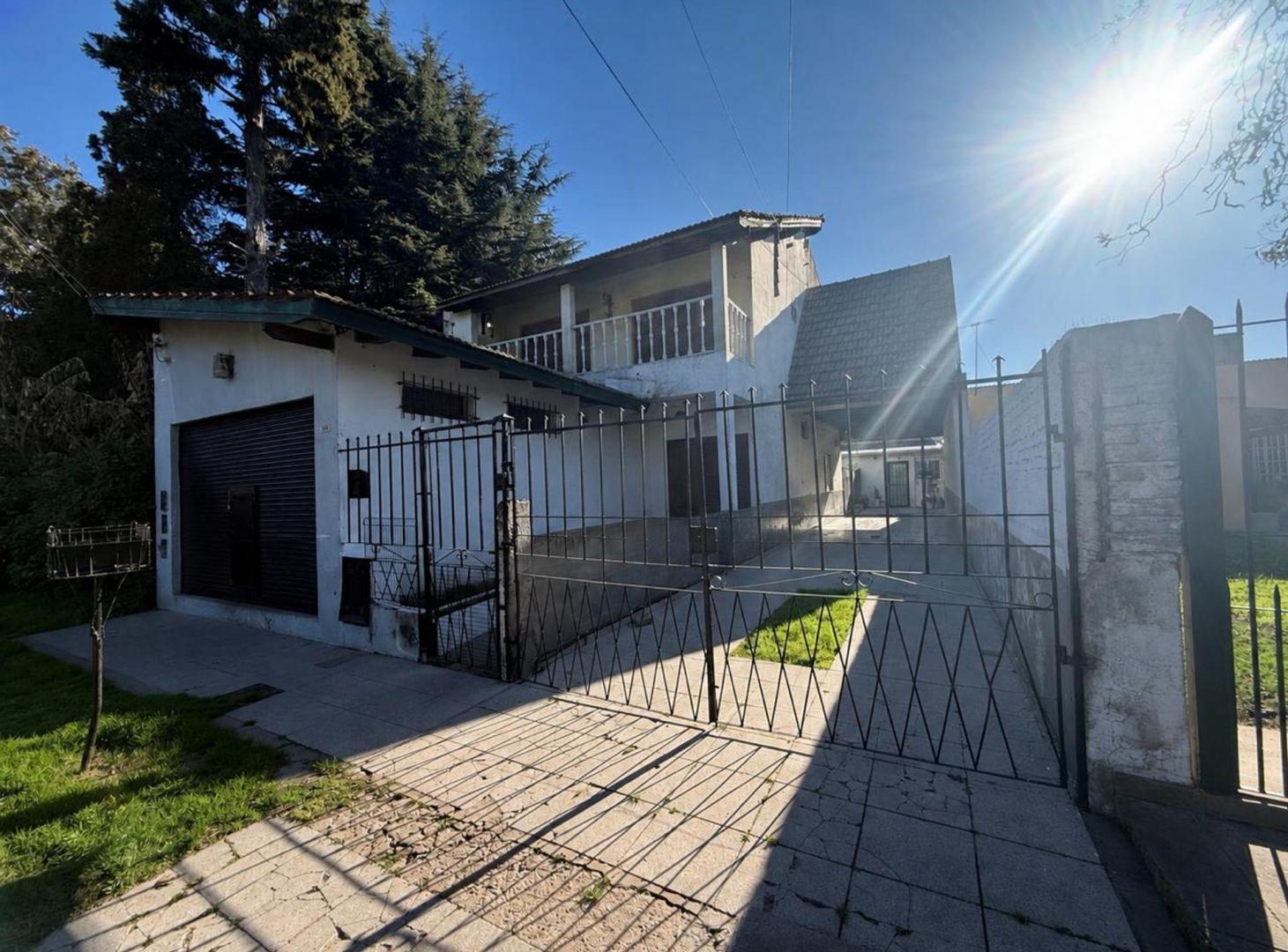 Foto de VENTA DE CASA EN BERAZATEGUI 2 PLANTAS, imagen 4