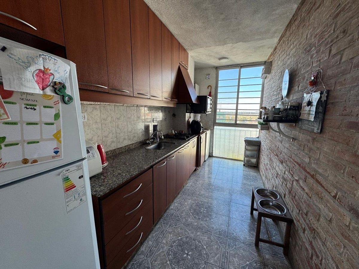 Foto de VENTA DEPARTAMENTO 4 AMBIENTES EN WILDE, imagen 4