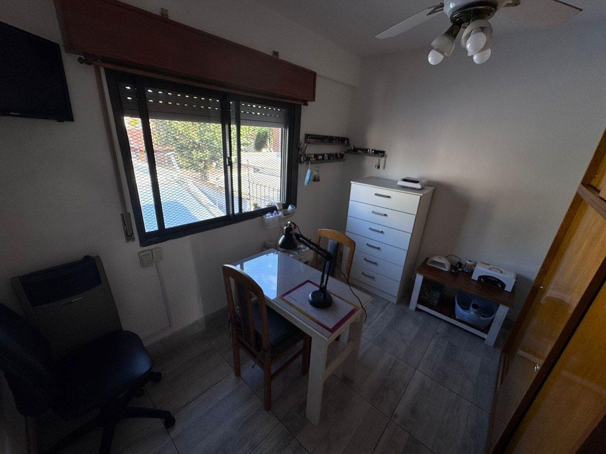 Foto de PH EN VENTA 4 AMBIENTES QUILMES MUY BUEN ESTADO, imagen 5