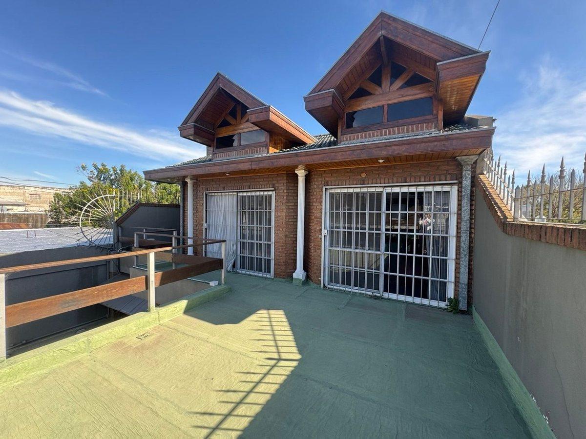 Foto de Venta casa 5 Ambientes Berazategui, imagen 5