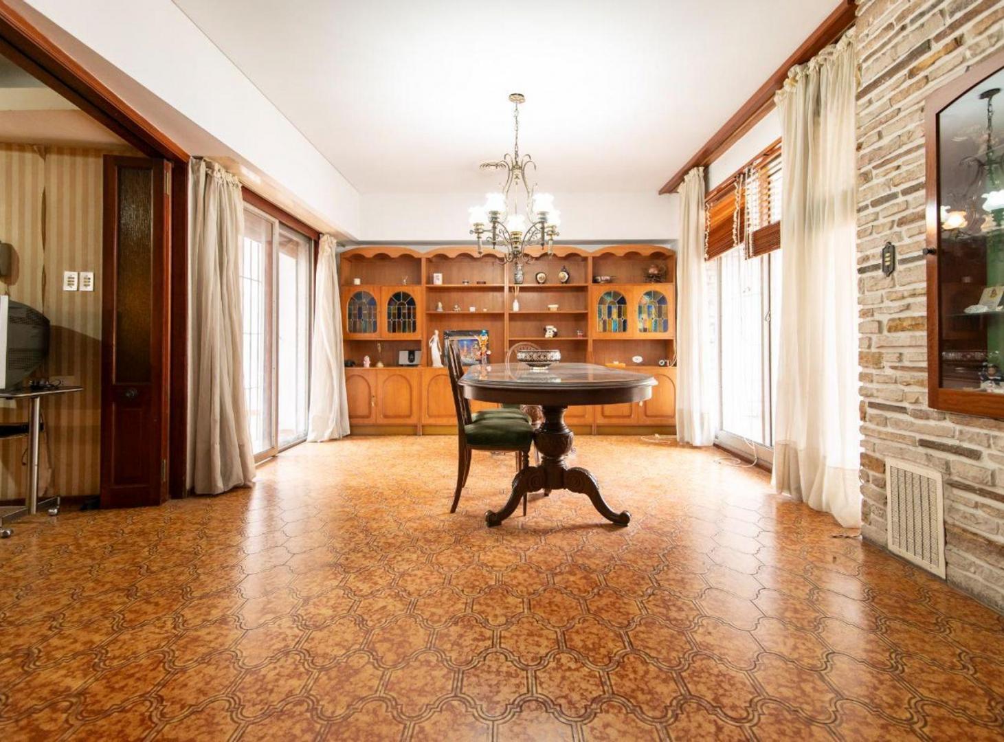 Foto de Venta Casa 4 Ambientes en Quilmes Centro, imagen 5