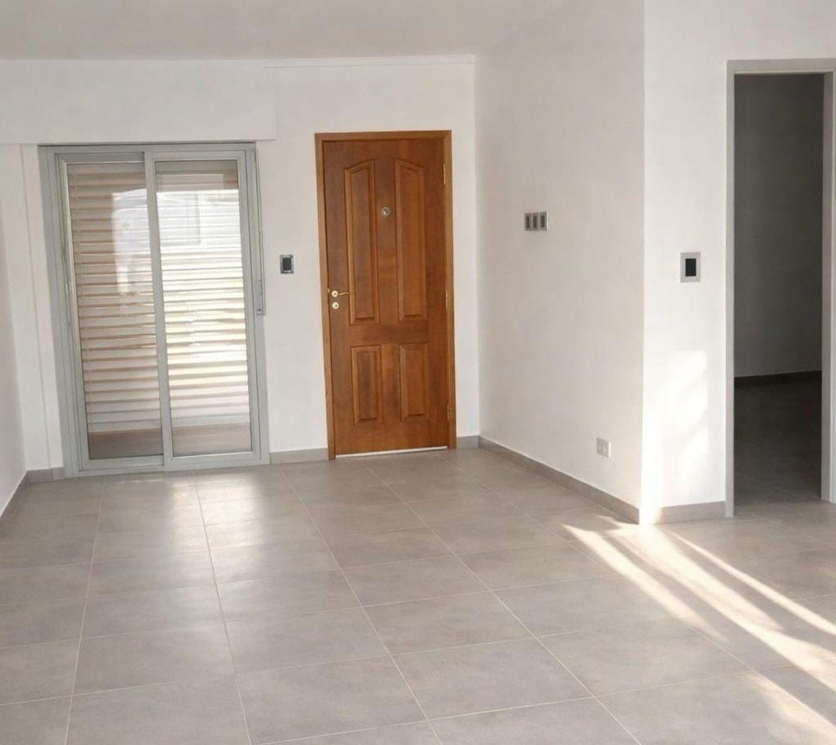 Foto de CASA TIPO CHALET EN VENTA, LOMAS DE ZAMORA, imagen 3