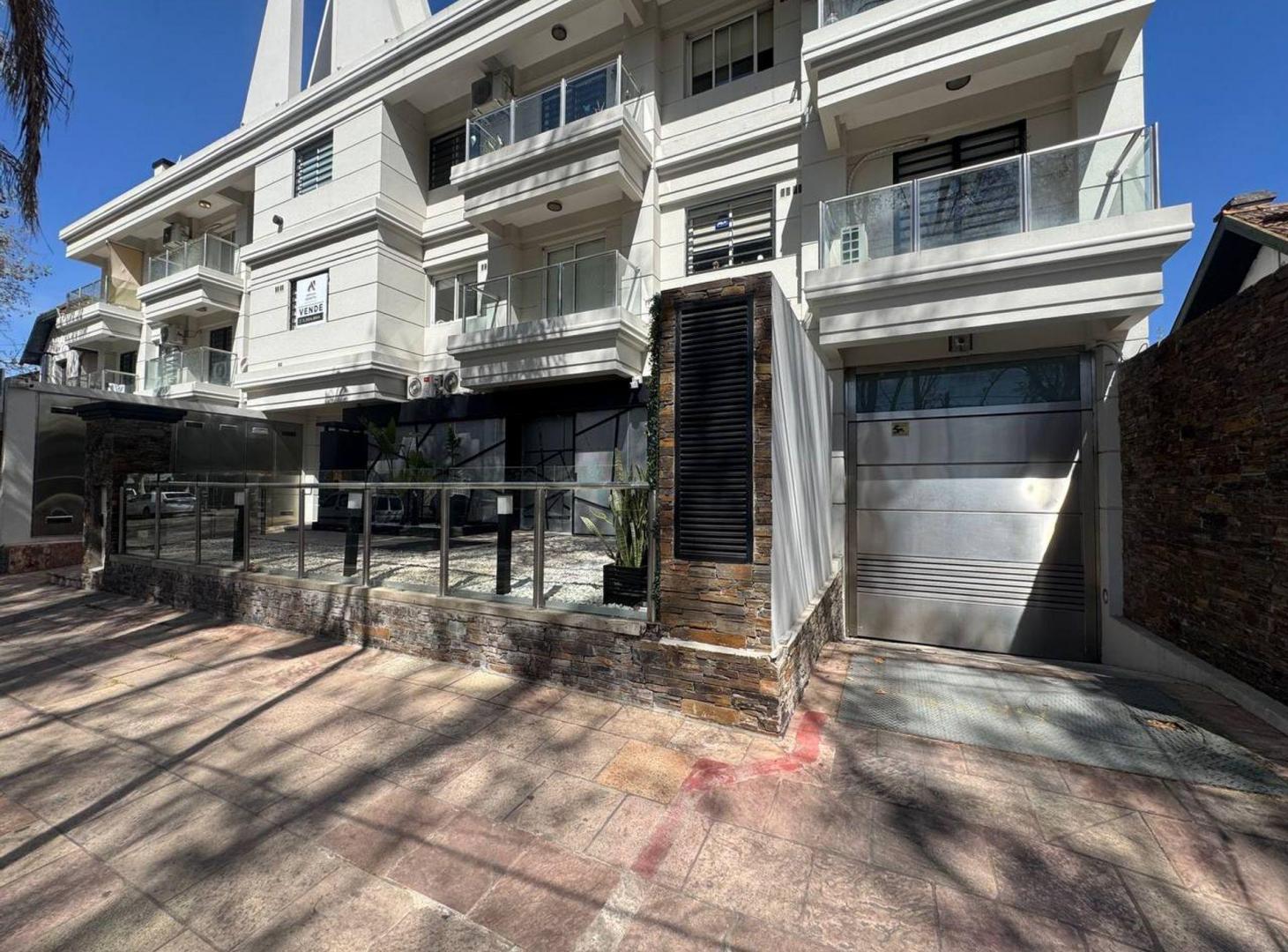 Foto de COCHERA VENTA EXCELENTE UBICACIÓN LOMAS DE ZAMORA, imagen 1