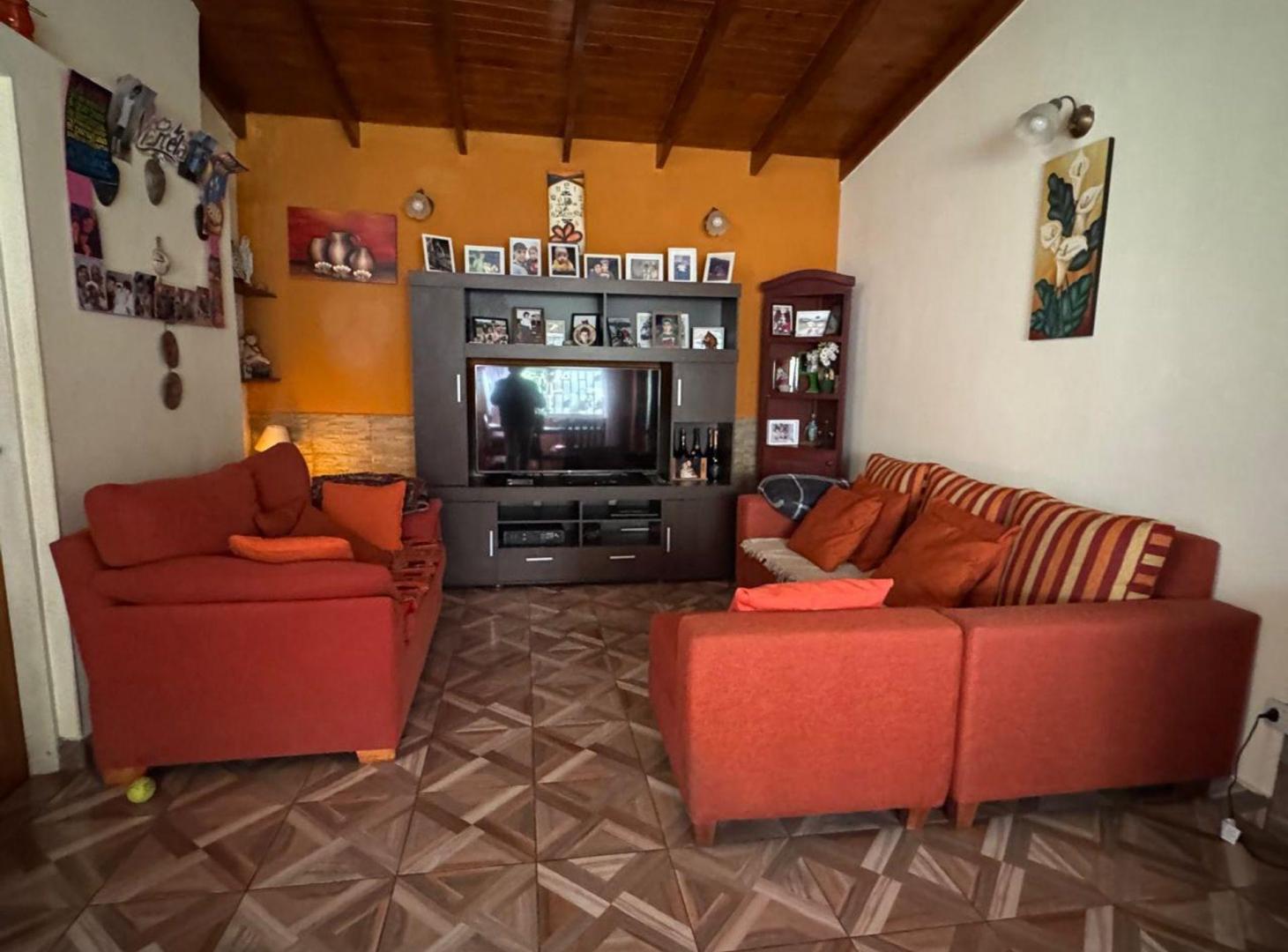 Foto de VENTA CASA EZPELETA ESTE - 4 AMBIENTES, imagen 3