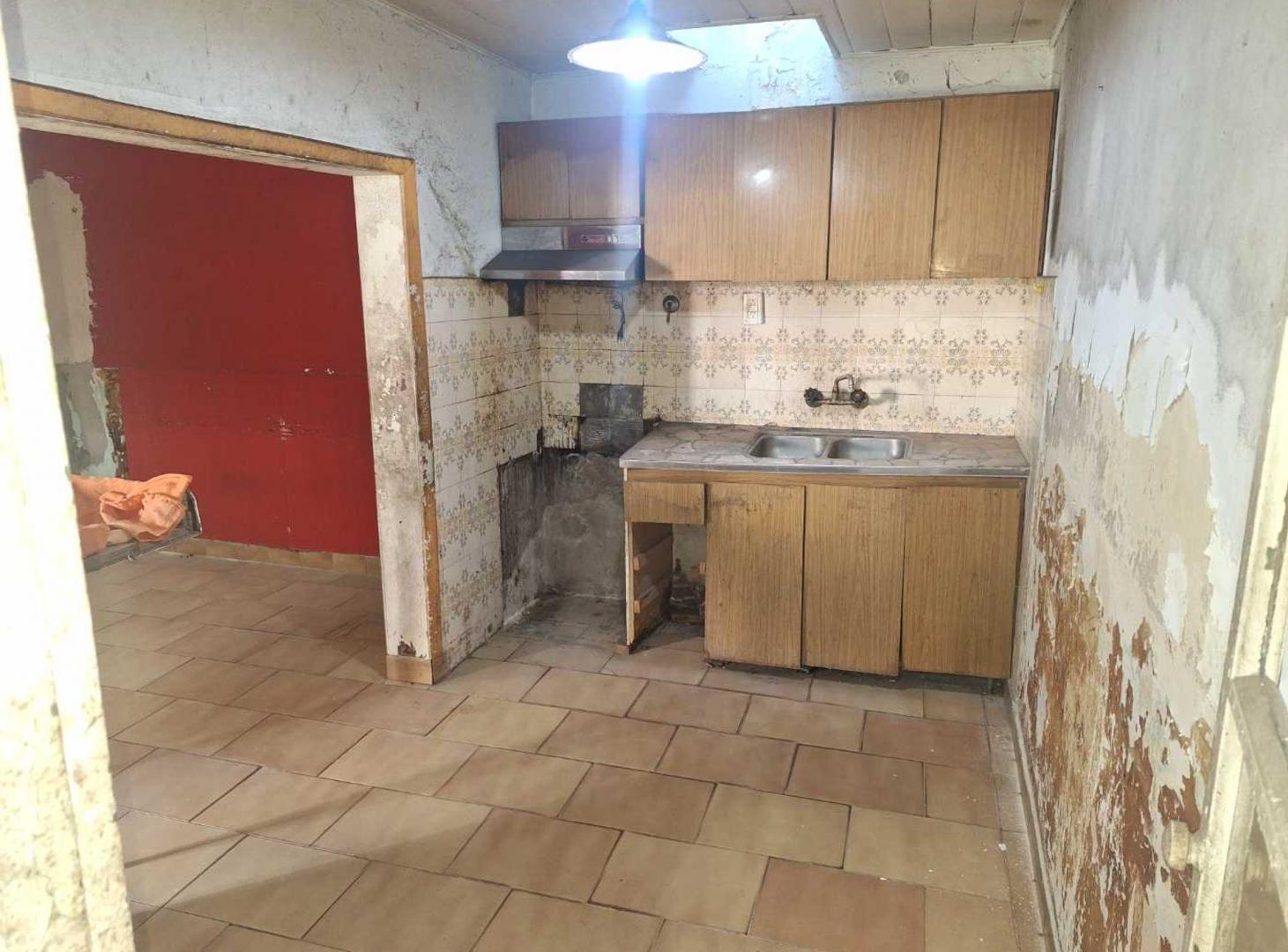 Foto de VENTA LOTE CASA A REFACCIONAR QUILMES OESTE, imagen 5