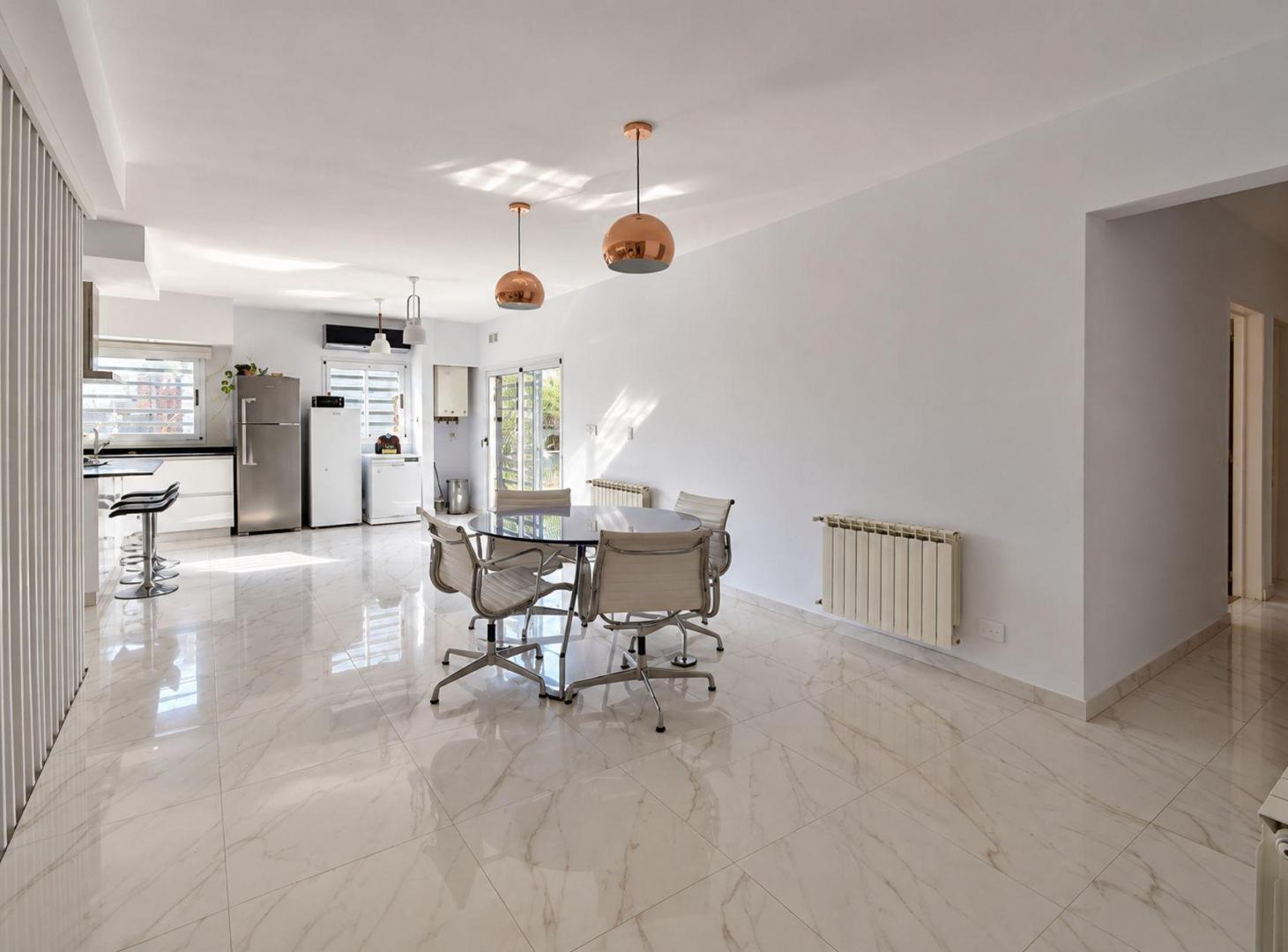 Foto de CASA EN VENTA EL PATO BEGUI 5 AMBIENTES, imagen 3