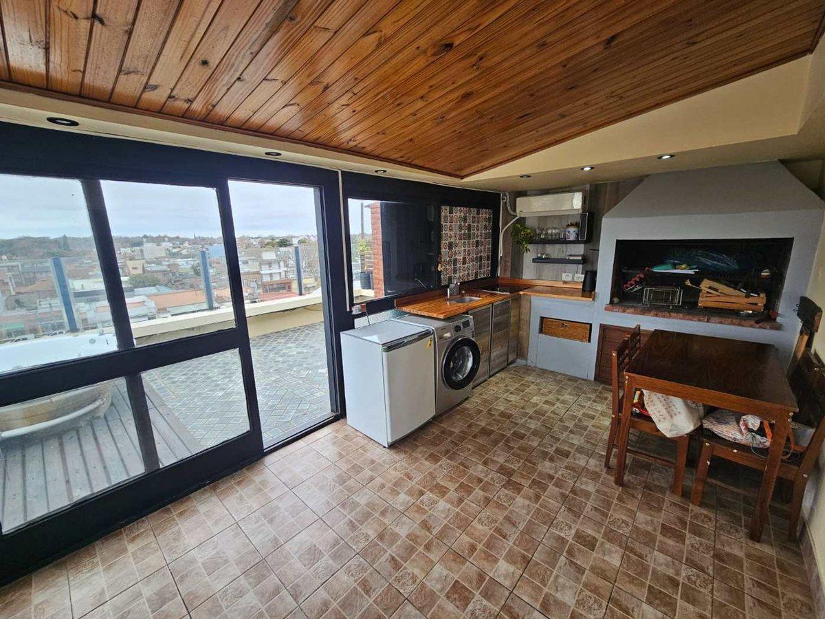 Foto de VENTA DEPARTAMENTO 2 AMBIENTES C TERRAZA QUILMES, imagen 2