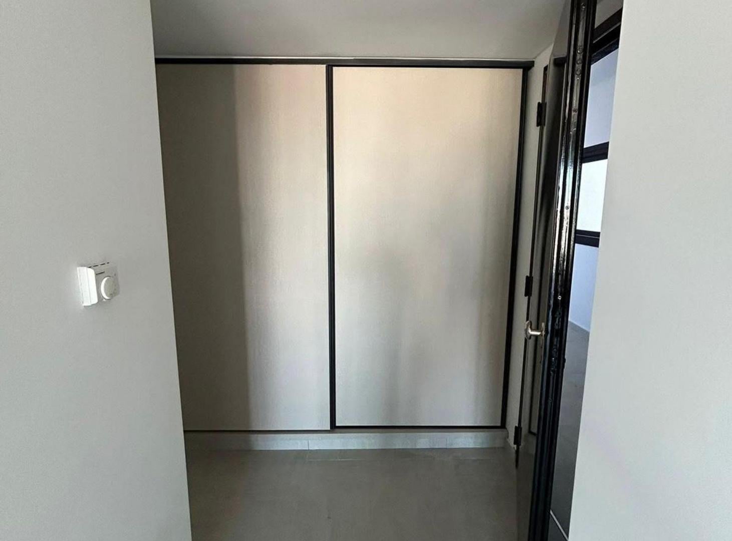 Foto de Monoambiente en alquiler Bernal Oeste, imagen 5