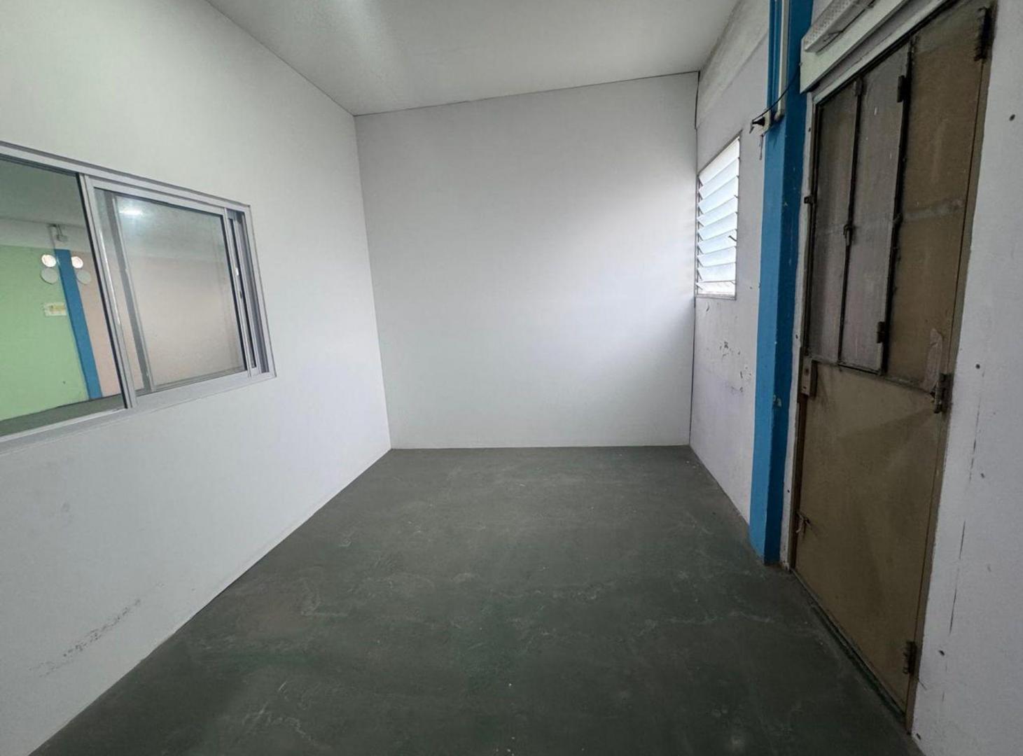Foto de Edificio educativo en venta · Apto jardín, Solano, imagen 1